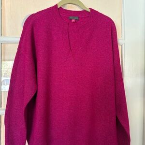 Vince Camuto Fuchsia V-Neck Sweater